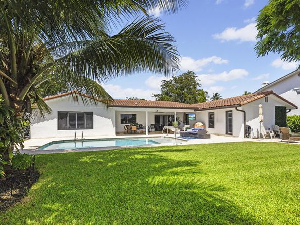 1700 SW 72nd Avenue, Plantation FL 33317