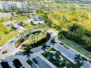 2000 Metropica Way 2607, Sunrise FL 33323