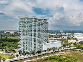 2000 Metropica Way
