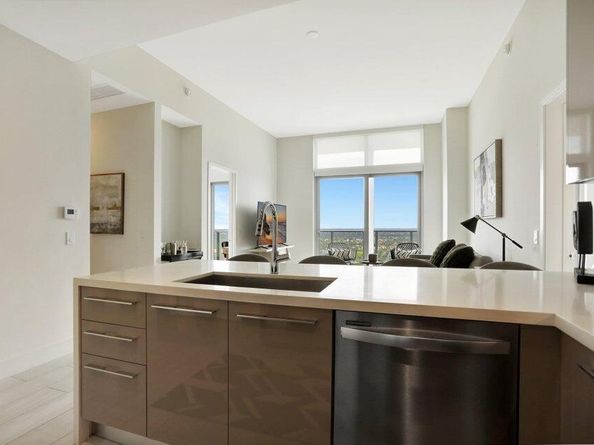 2000 Metropica Way 2607, Sunrise FL 33323