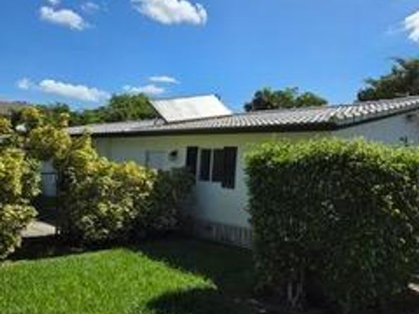 10901 NW 33rd St, Coral Springs FL 33065