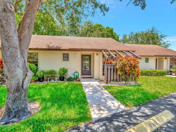 79 Via De Casas Norte, Boynton Beach FL 33426