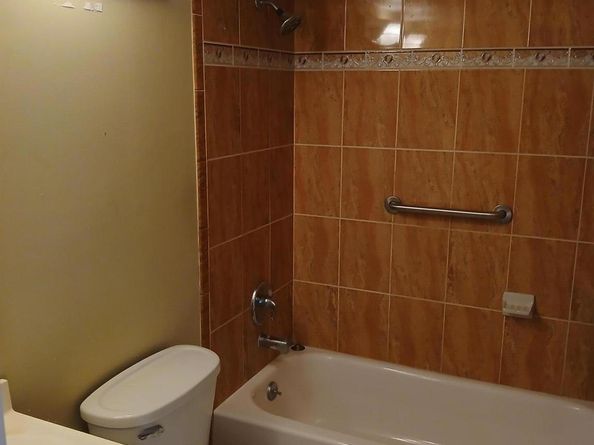 250 Durham 250 F, Deerfield Beach FL 33442