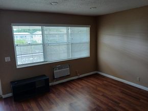 250 Durham 250 F, Deerfield Beach FL 33442