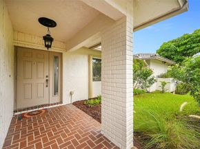 2014 NW 102nd Ter, Coral Springs FL 33071