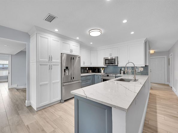 2014 NW 102nd Ter, Coral Springs FL 33071