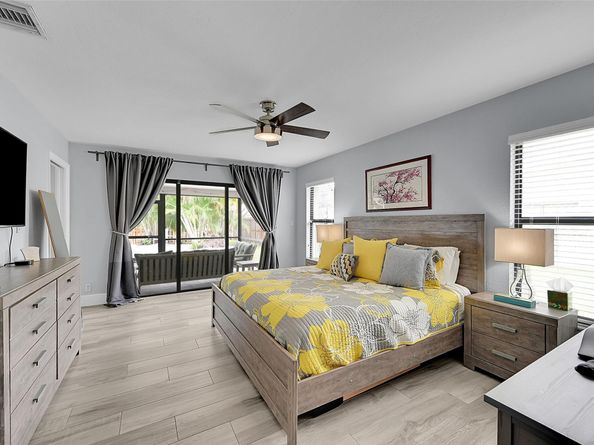 2014 NW 102nd Ter, Coral Springs FL 33071