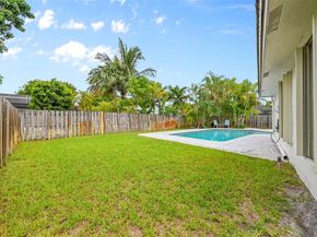 2014 NW 102nd Ter, Coral Springs FL 33071