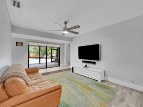2014 NW 102nd Ter, Coral Springs FL 33071