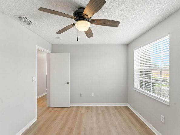 159 NW 152nd Ln, Pembroke Pines FL 33028
