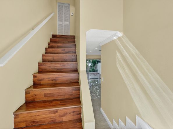 3007 NW 5th Ter, Pompano Beach FL 33064