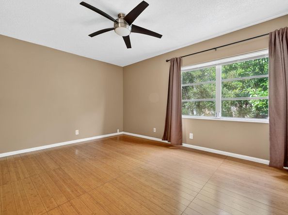 3007 NW 5th Ter, Pompano Beach FL 33064