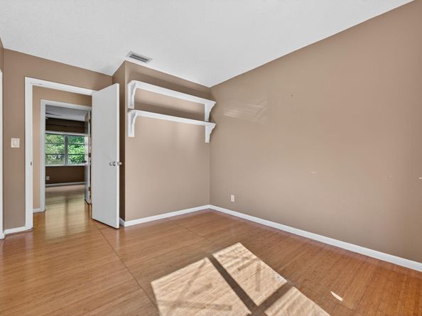 3007 NW 5th Ter, Pompano Beach FL 33064