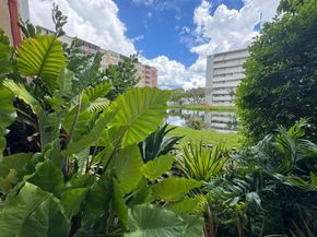 1770 NE 191st St 1121, Miami FL 33179