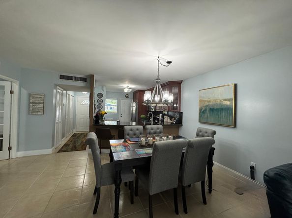 1770 NE 191st St 1121, Miami FL 33179