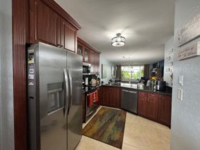 1770 NE 191st St 1121, Miami FL 33179