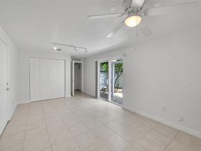 453 NE 1st St, Pompano Beach FL 33060