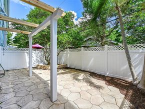 453 NE 1st St, Pompano Beach FL 33060
