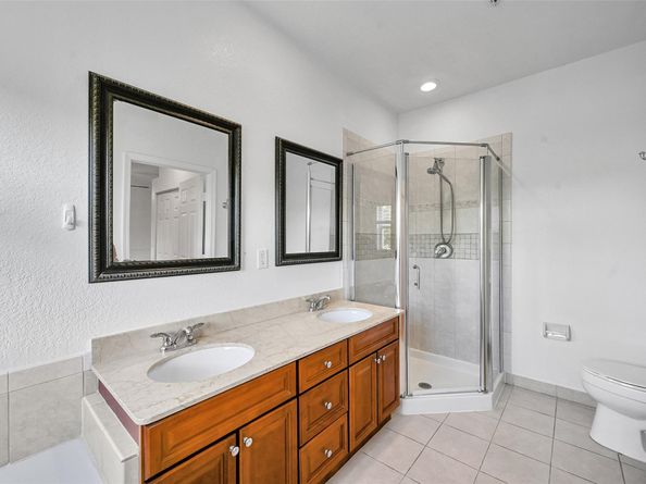 453 NE 1st St, Pompano Beach FL 33060