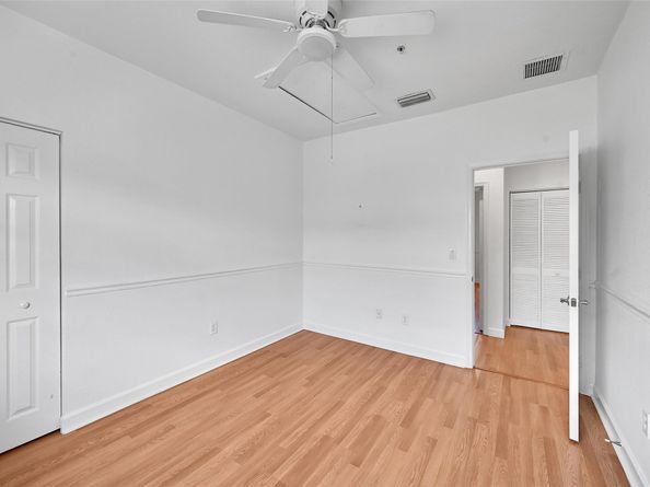 453 NE 1st St, Pompano Beach FL 33060