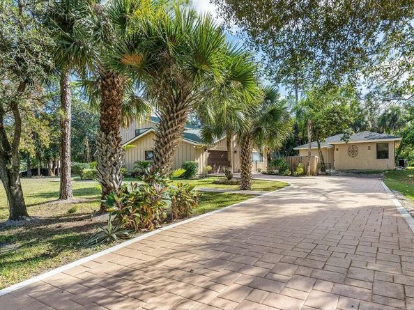 9266 Pinion Drive, Lake Worth FL 33467