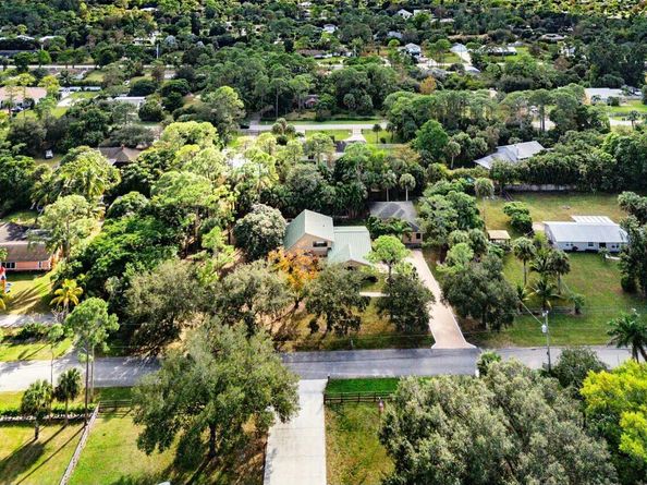 9266 Pinion Drive, Lake Worth FL 33467