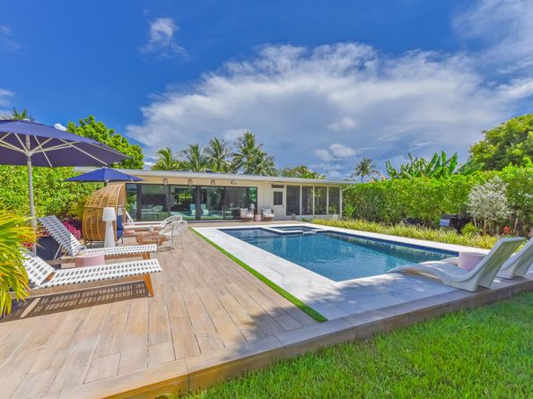 222 NE 17th Street, Delray Beach FL 33444