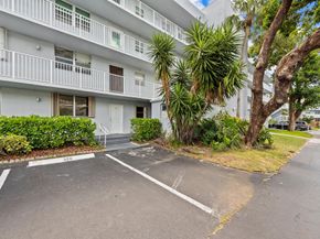 111 Royal Park Dr 1C, Oakland Park FL 33309