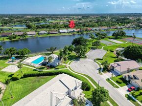 6879 Lake Island Drive, Lake Worth FL 33467