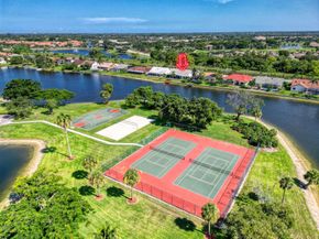 6879 Lake Island Drive, Lake Worth FL 33467