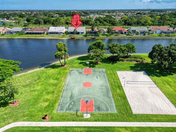 6879 Lake Island Drive, Lake Worth FL 33467