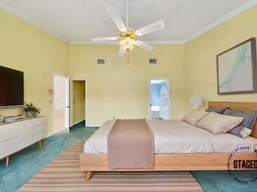 6879 Lake Island Drive, Lake Worth FL 33467