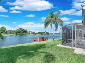 6879 Lake Island Drive, Lake Worth FL 33467