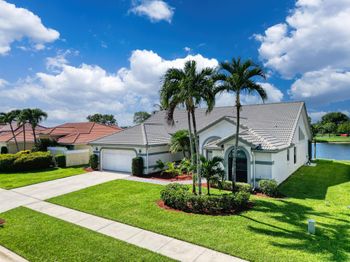 6879 Lake Island Drive