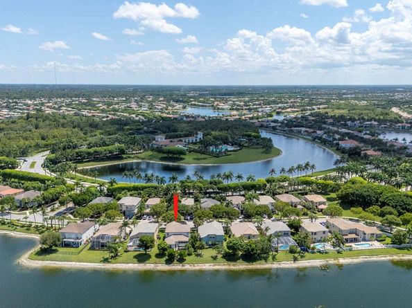 9079 Alexandra Circle, Wellington FL 33414