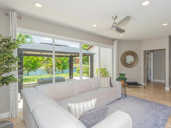 9079 Alexandra Circle, Wellington FL 33414