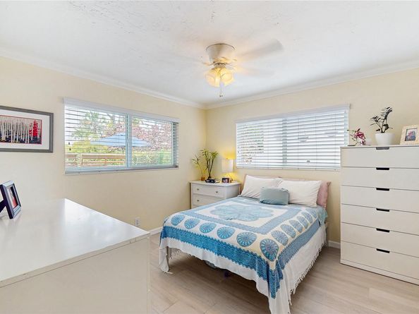 381 SE 6th Ct, Pompano Beach FL 33060