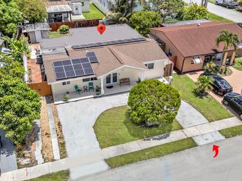 2431 Jamaica Dr