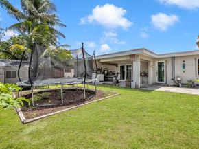 2431 Jamaica Dr, Miramar FL 33023
