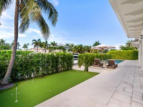 925 Allamanda Drive, Delray Beach FL 33483