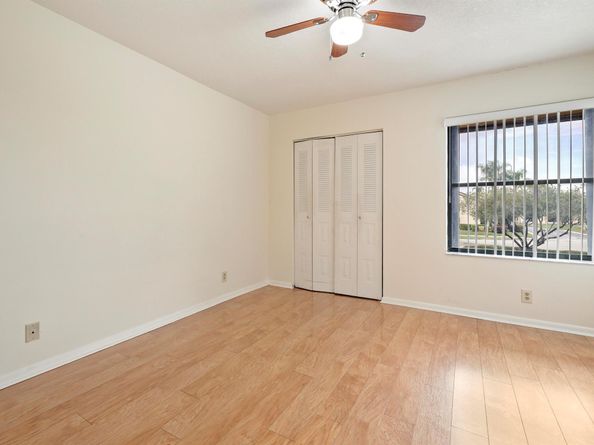 4698 Lucerne Lakes Boulevard E 202, Lake Worth FL 33467