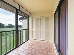 4698 Lucerne Lakes Boulevard E 202, Lake Worth FL 33467