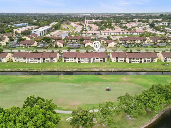 4698 Lucerne Lakes Boulevard E 202, Lake Worth FL 33467