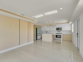 928 Market Street, West Palm Beach FL 33401