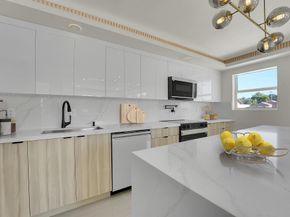 928 Market Street, West Palm Beach FL 33401
