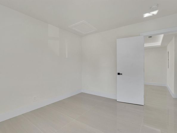 928 Market Street, West Palm Beach FL 33401