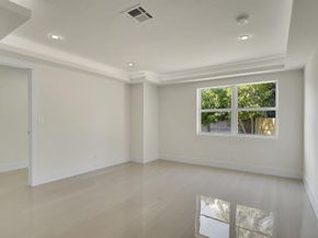 928 Market Street, West Palm Beach FL 33401