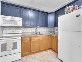 6621 SW 19th St, Pompano Beach FL 33068