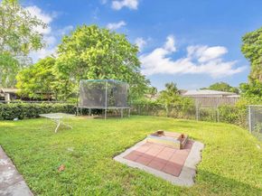 6621 SW 19th St, Pompano Beach FL 33068