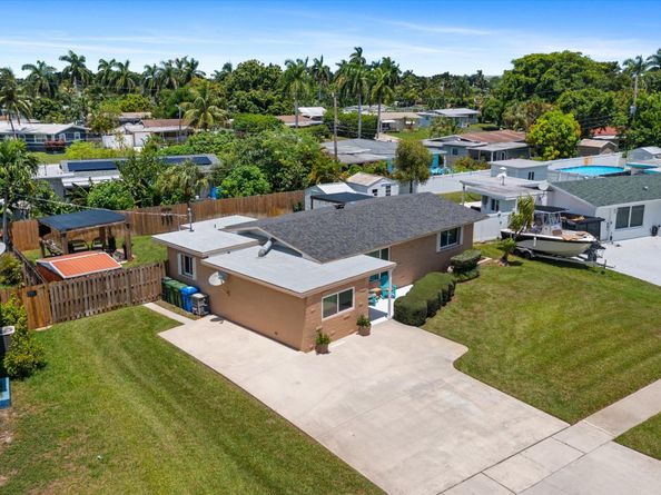 6251 NW 15th St, Margate FL 33063